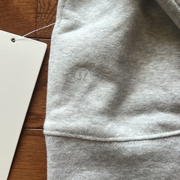❤️LULULEMON LOUNGEFUL CROPPED HOODIE/JACKET-HEATHERED ULTRA LIGHT GREY-10/12❤️ - Picture 8 of 16